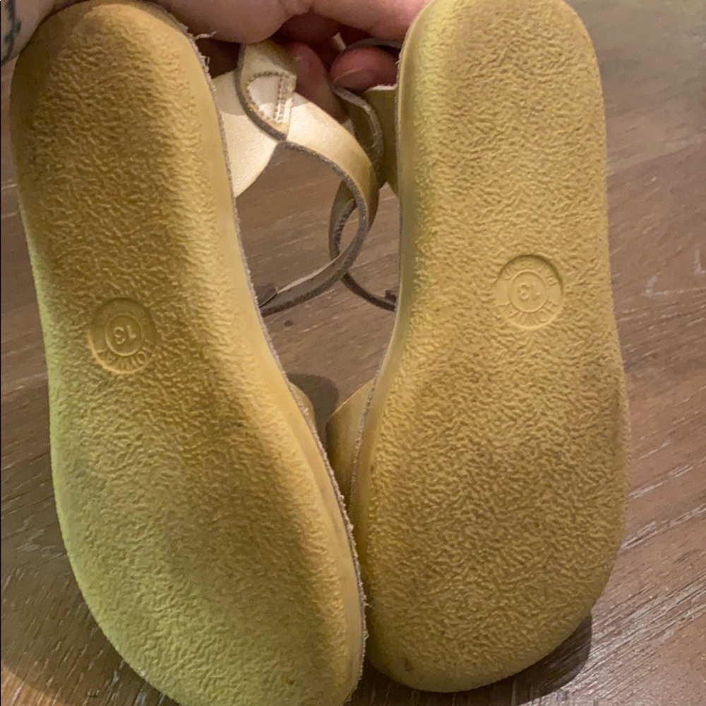 Sandals - Picture 3 of 4